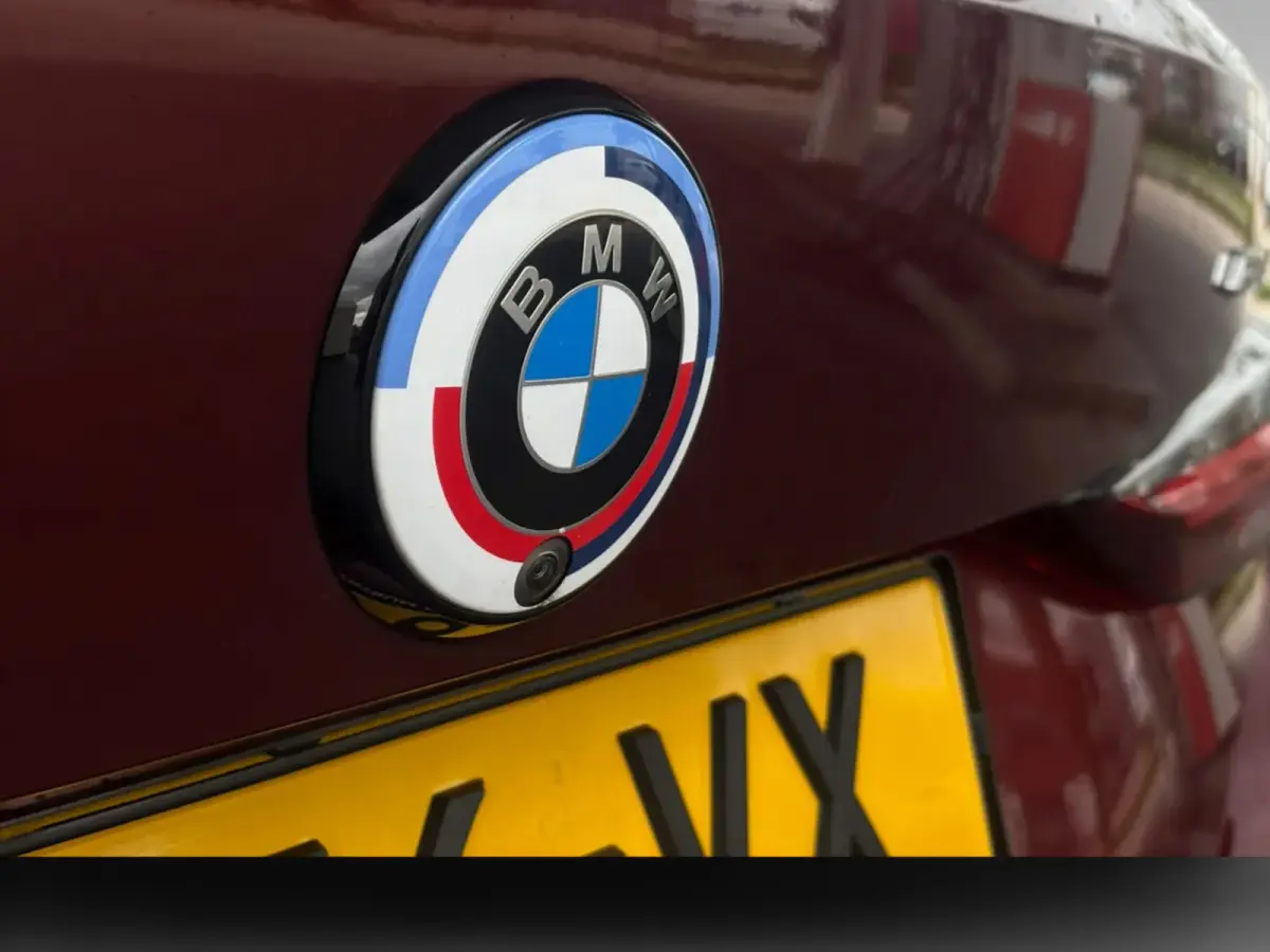EDrive40 84 kWh M-sport(1e Eig, Dealer OndH, NL-auto, Harman/Kardon, SfeerV, 360 Camera, Lane Assit, Active Cruise, Etc)