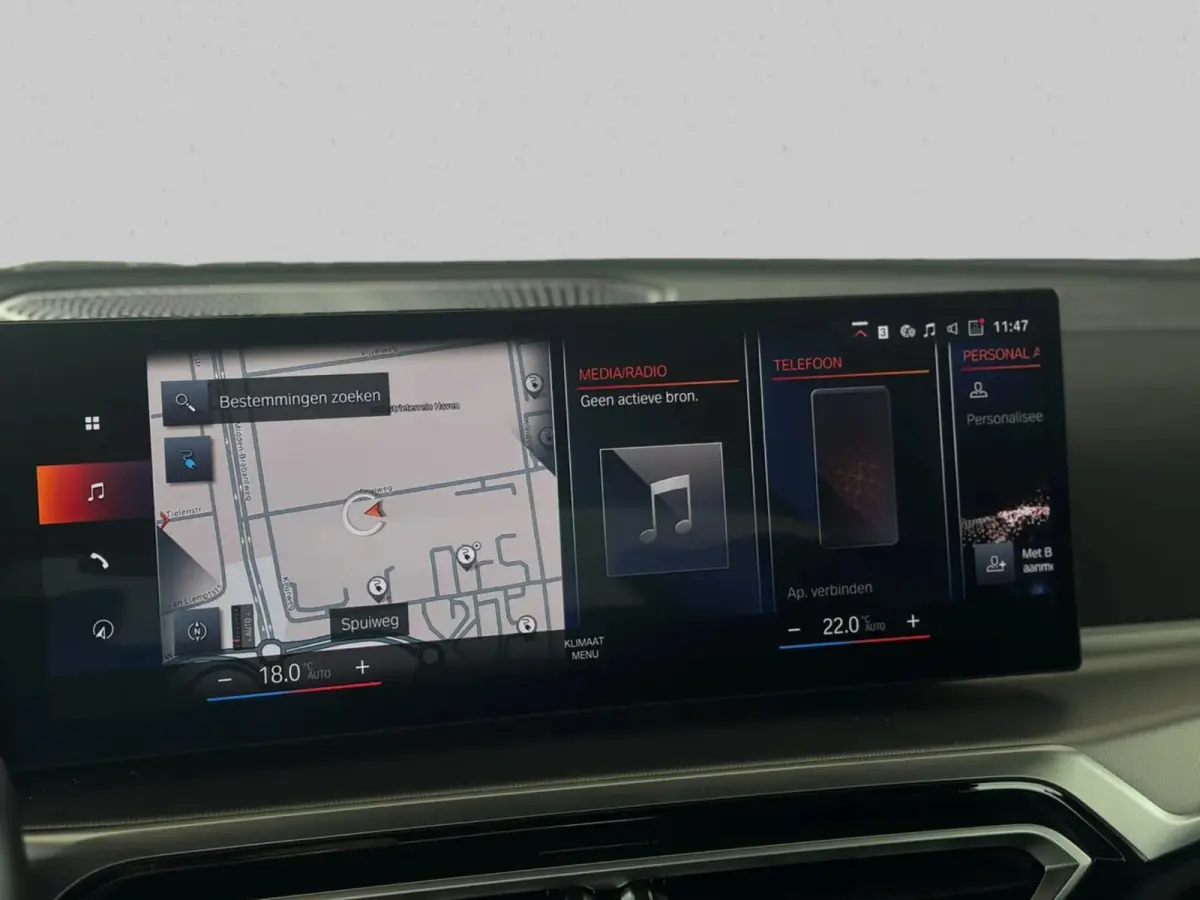 EDrive40 84 kWh M-sport(1e Eig, Dealer OndH, NL-auto, Harman/Kardon, SfeerV, 360 Camera, Lane Assit, Active Cruise, Etc)