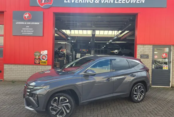1.6 T-GDI PHEV Premium 4WD Stoelventilatie en verwarming/ Lederen bekleding/ Parkeersensoren v+a/ Rijklaarprijs!