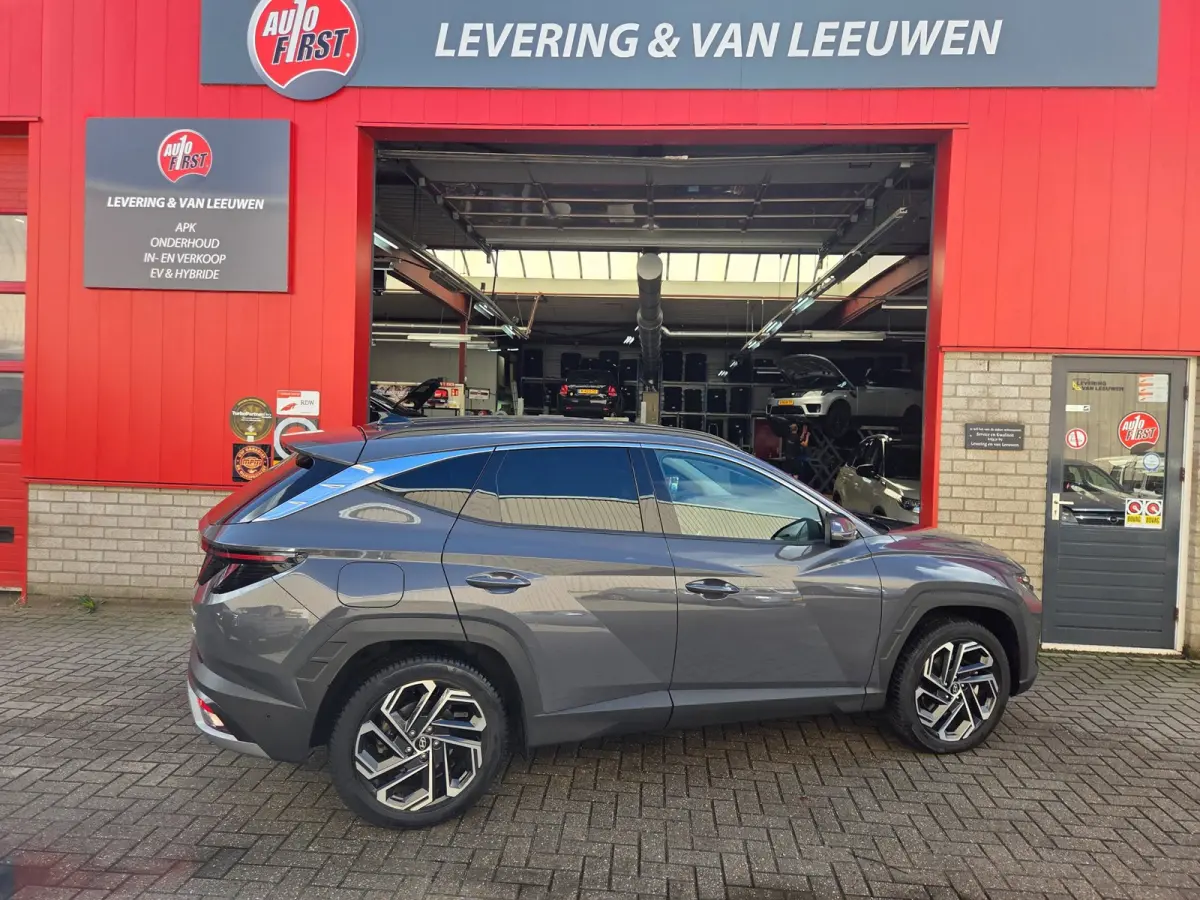 1.6 T-GDI PHEV Premium 4WD Stoelventilatie en verwarming/ Lederen bekleding/ Parkeersensoren v+a/ Rijklaarprijs!