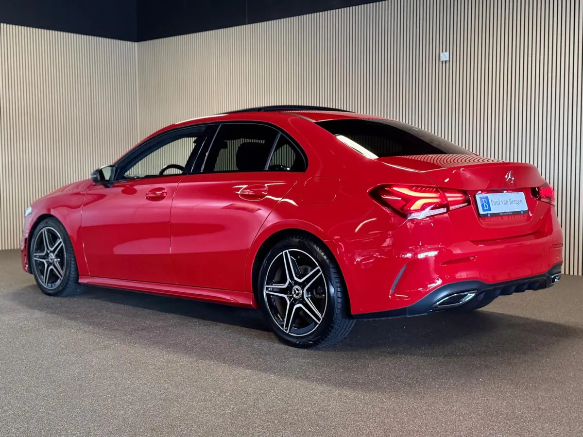 200 Sedan AMG STYLING-PANORAMA-NIGHT-CAMERA-WIDESCREEN-APPLE CARPLAY