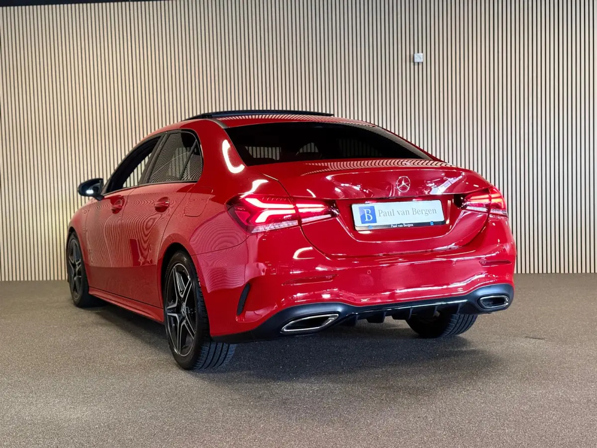 200 Sedan AMG STYLING-PANORAMA-NIGHT-CAMERA-WIDESCREEN-APPLE CARPLAY
