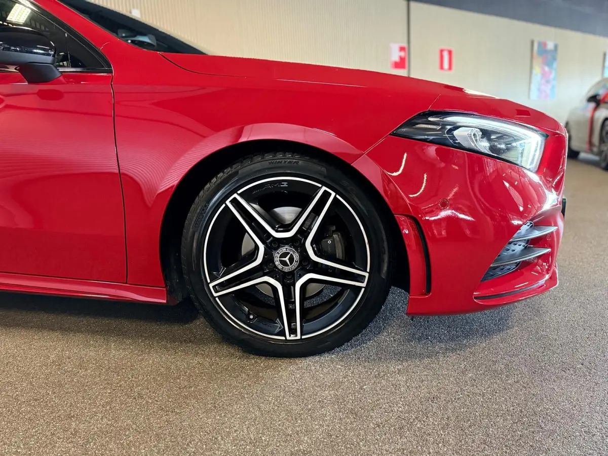 200 Sedan AMG STYLING-PANORAMA-NIGHT-CAMERA-WIDESCREEN-APPLE CARPLAY