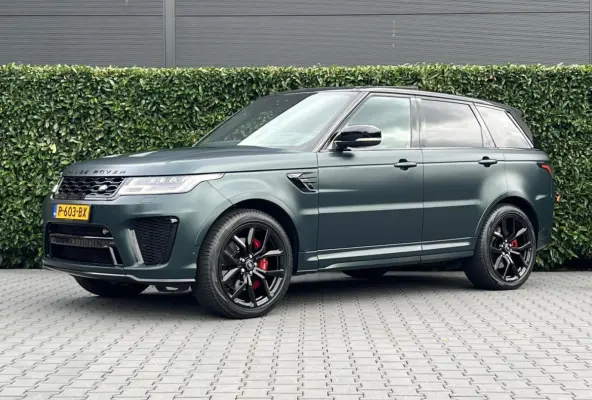 P575 SVR Carbon Edition, SV BESPOKE SATIN, VOLLEDIG PPF, PANORAMADAK, SCHAALSTOELEN, MERIDIAN, 360-CAMERA, CRUISE, HUD, KEYLESS, DODEHOEK, STOELVERWARMING/VENTILATIE, STUURVERWARMING, LICHTM