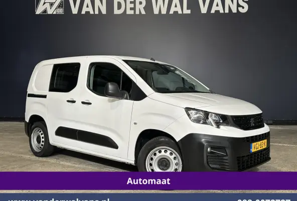 1.5 BlueHDI 131pk Automaat L1H1 Euro6 Airco | Navigatie | Apple Carplay | Cruisecontrol Android Auto, Parkeersensoren