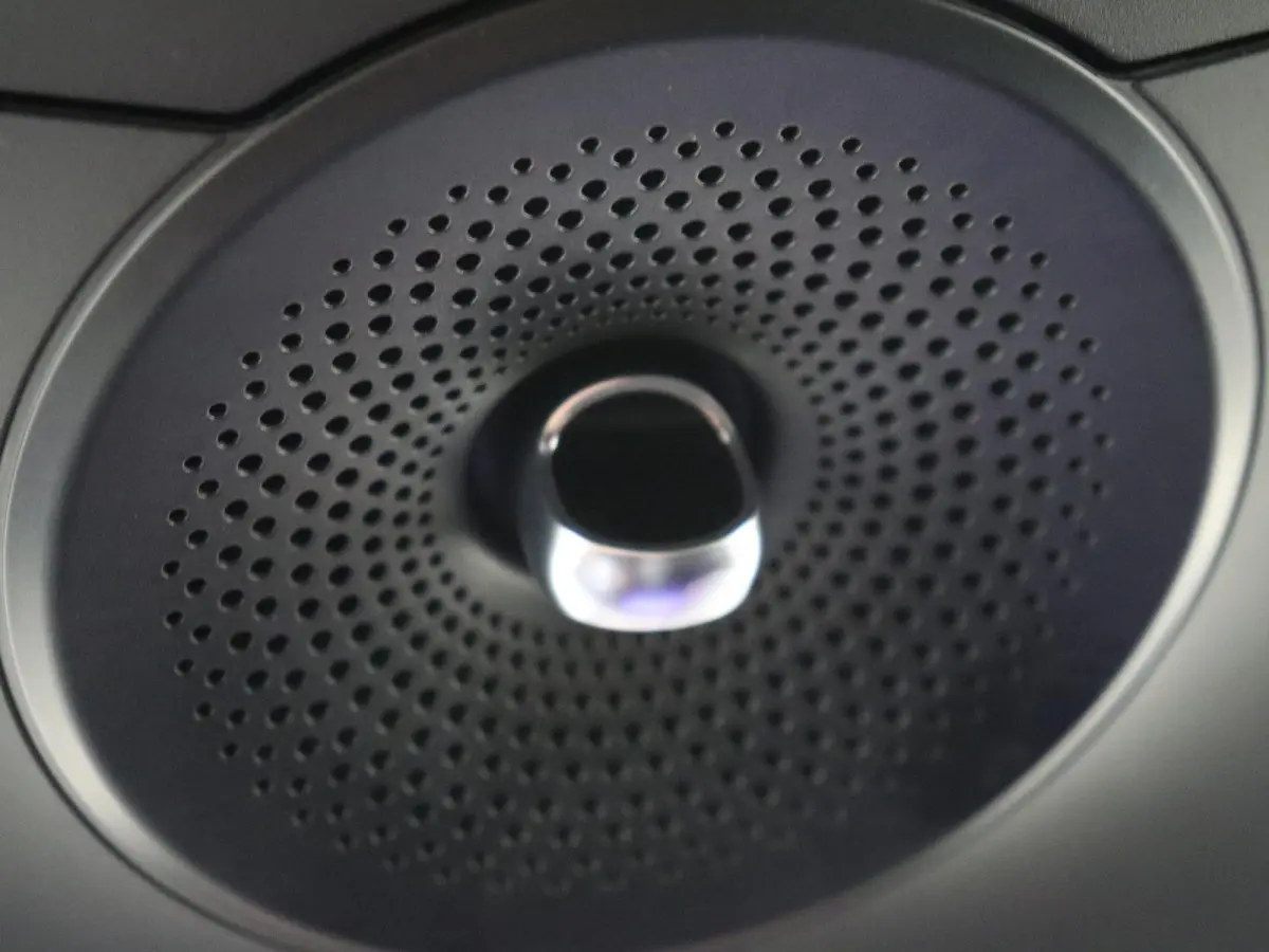 Brabus / Drive Pilot / Stuurwiel- & Stoelverwarming voor- & achterin / Head-Up Display / Sennheiser Audio / Panoramadak / 3e display