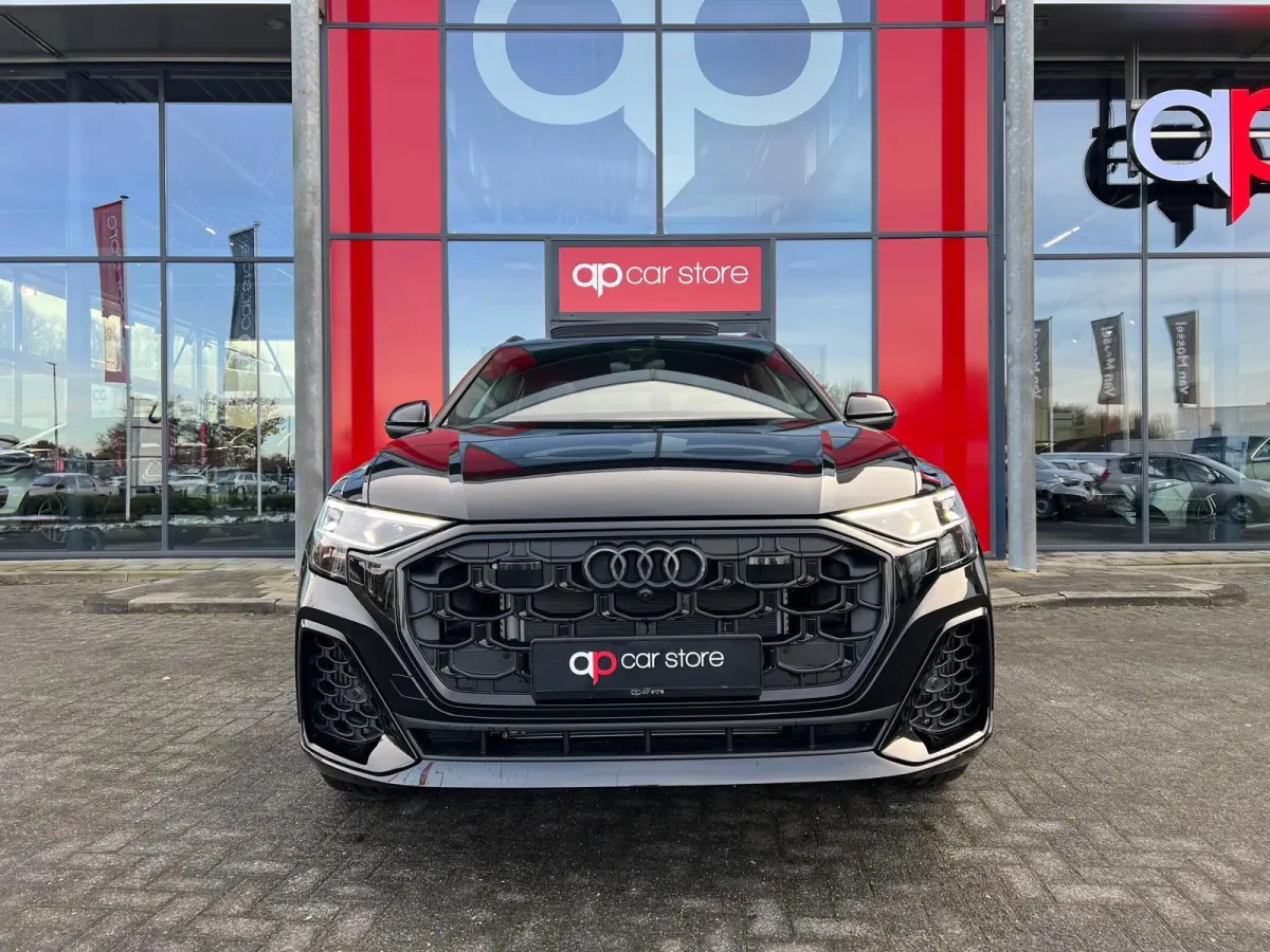 60 TFSI e Q8 quattro Pro Line S Competition
