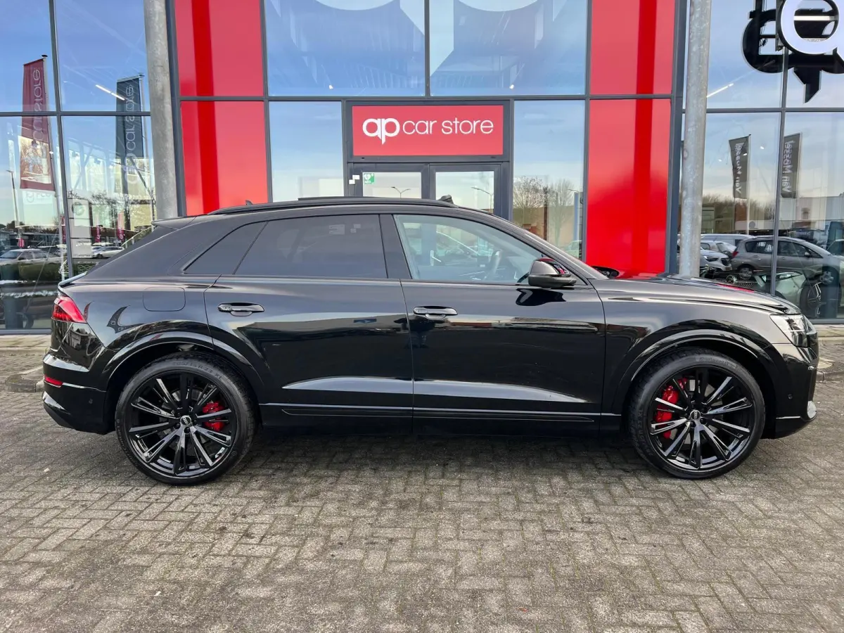60 TFSI e Q8 quattro Pro Line S Competition
