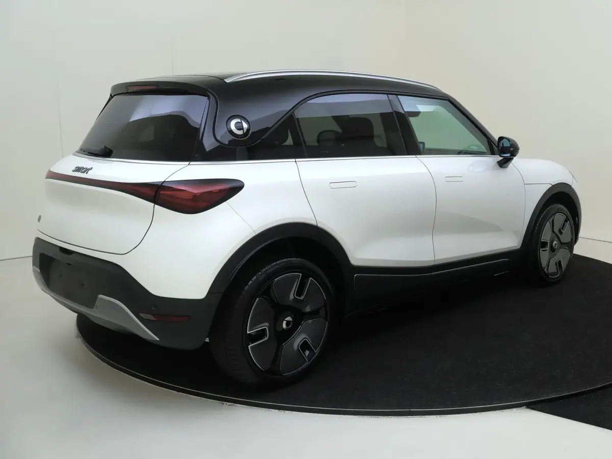 Premium / Stoelverwarming / Achteruitrijcamera / Glasdak / Elektrische-Stoelen / Apple-carplay /andriod-auto /