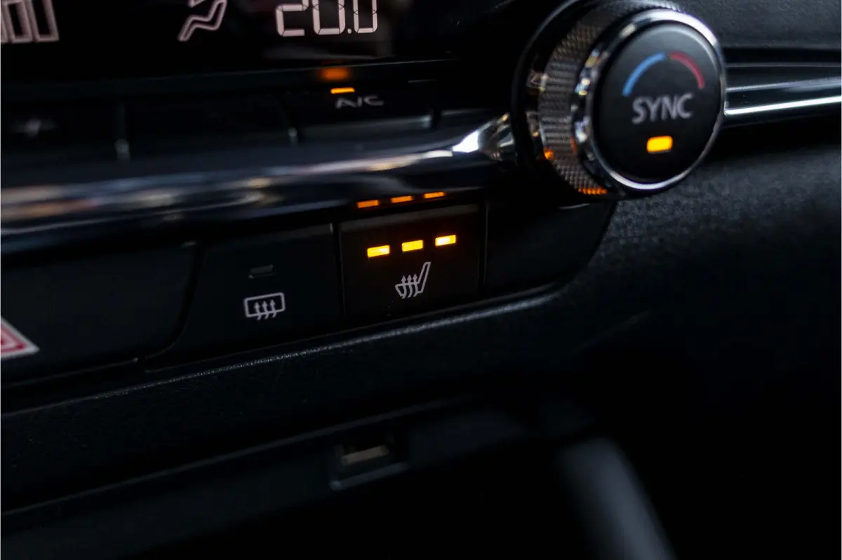 2.0 e-SkyActiv-G M Hybrid 122 Luxury