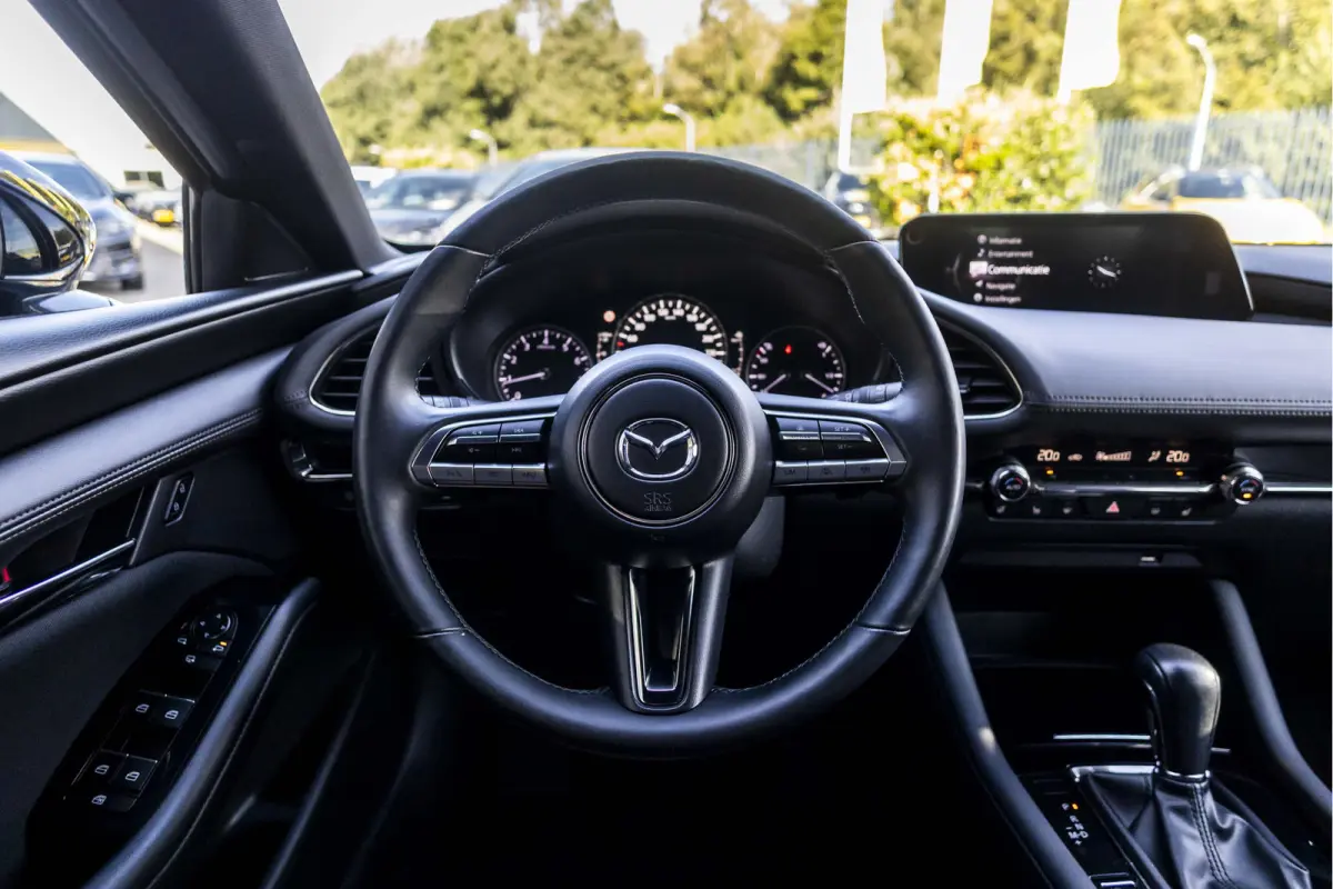 2.0 e-SkyActiv-G M Hybrid 122 Luxury