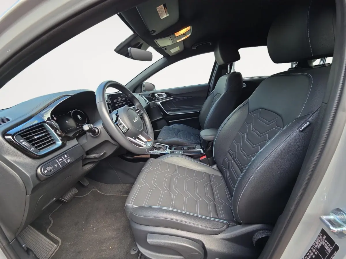 1.0 T-GDi MHEV Design Edition | Zeer compleet | Stoel & stuurverwarming | Achteruitrijcamera | JBL audio | Adaptieve cruise control | Elektrische achterklep | Fabrieksgarantie | NAP
