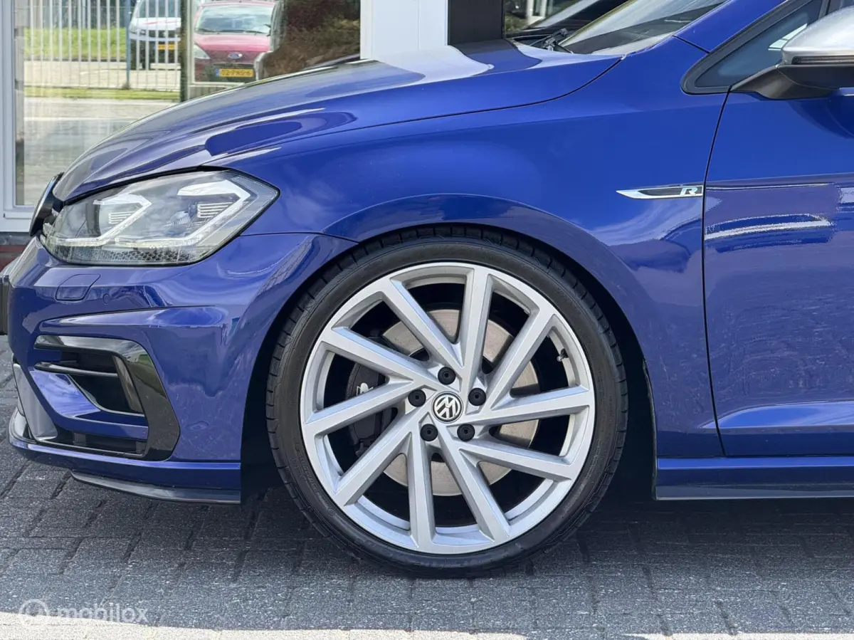 2.0 TSI 4Motion R 310PK I Dynaudio / Camera / Panoramadak