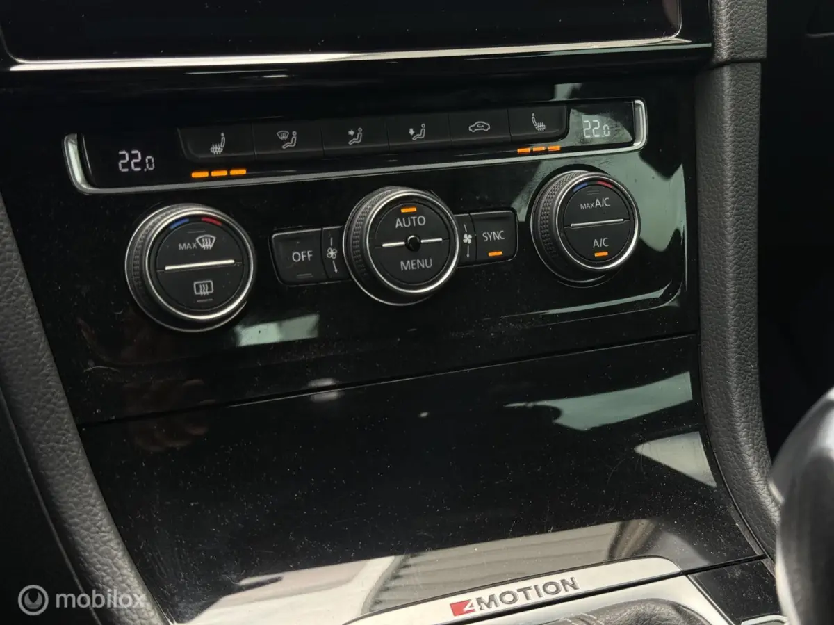 2.0 TSI 4Motion R 310PK I Dynaudio / Camera / Panoramadak