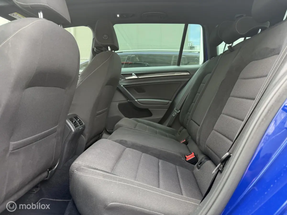 2.0 TSI 4Motion R 310PK I Dynaudio / Camera / Panoramadak