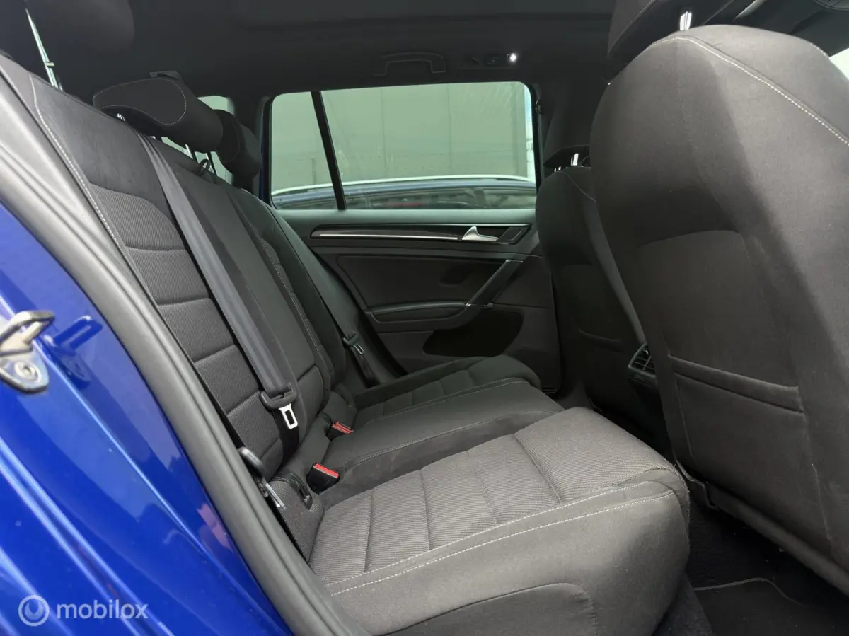 2.0 TSI 4Motion R 310PK I Dynaudio / Camera / Panoramadak