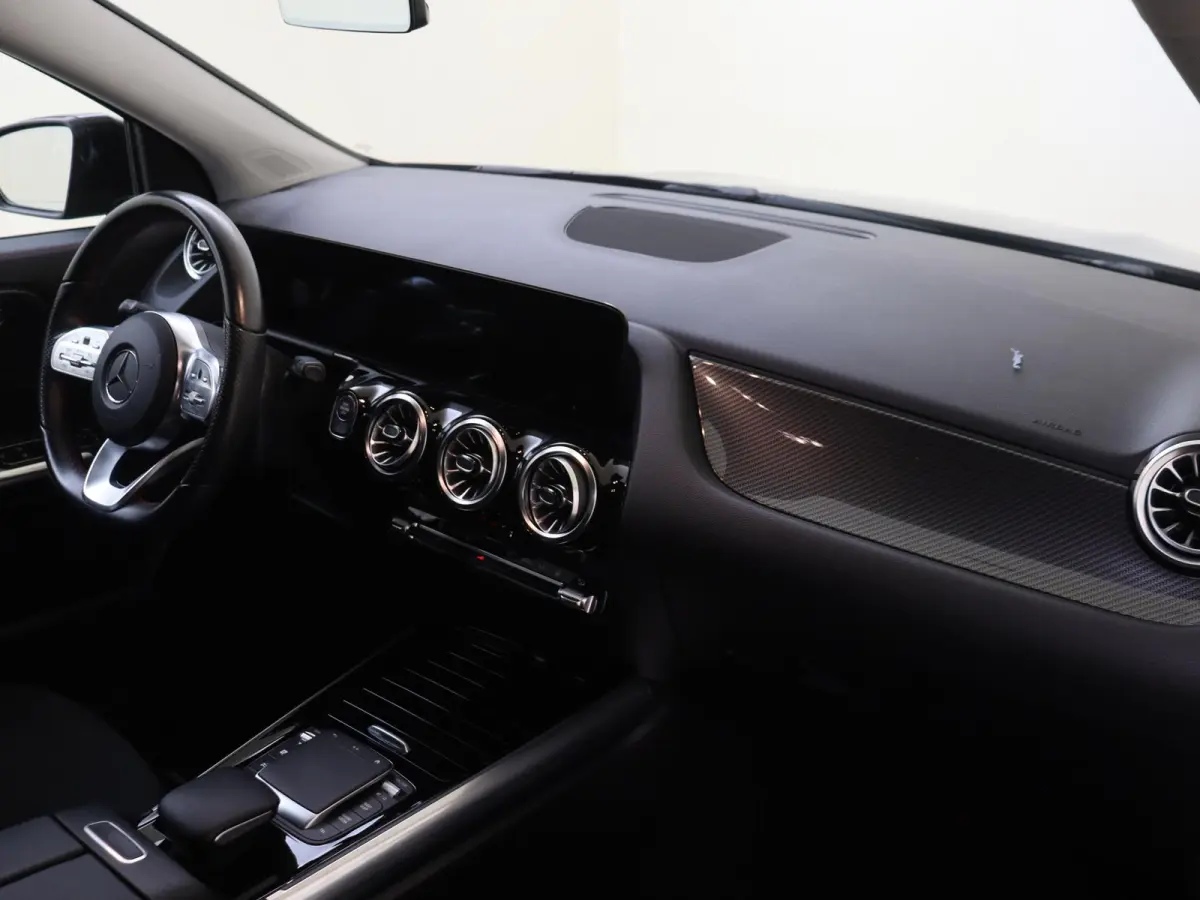 250 e AMG Line Memory Seats / Parkeercamera / Nightpakket /