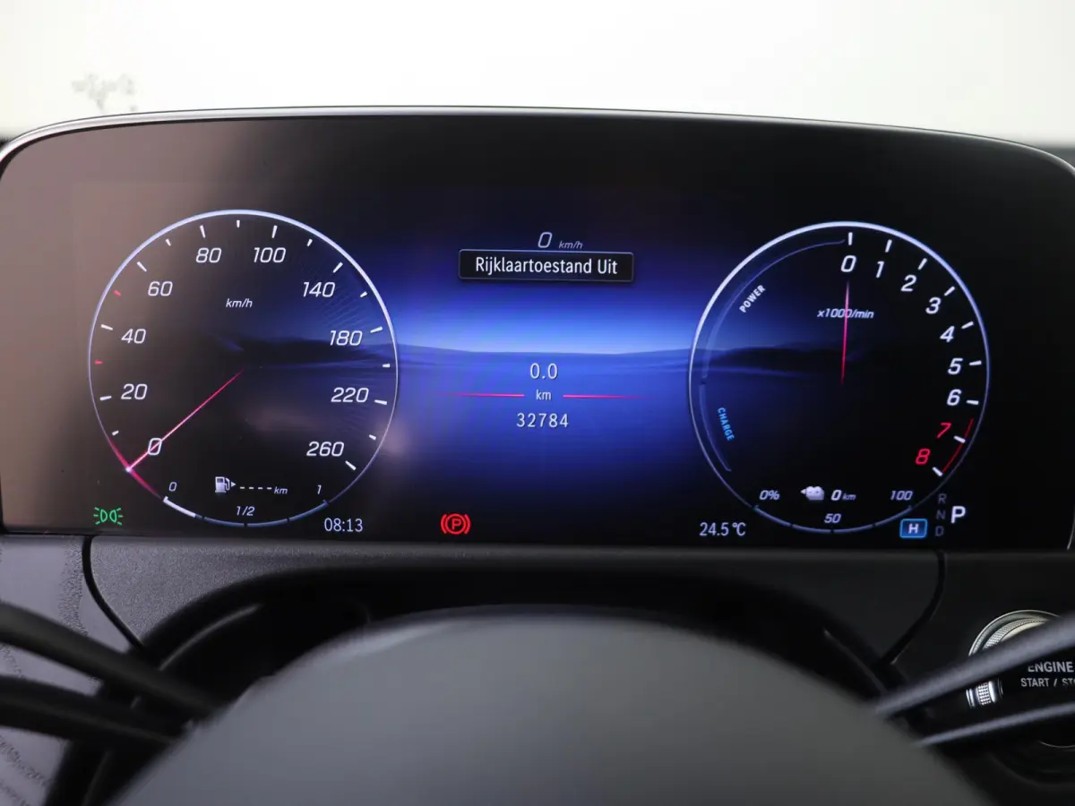 300 e AMG Line Rijassistentiepakket/ memory seats/ keyless Go/ Digital light / 360 Camera /