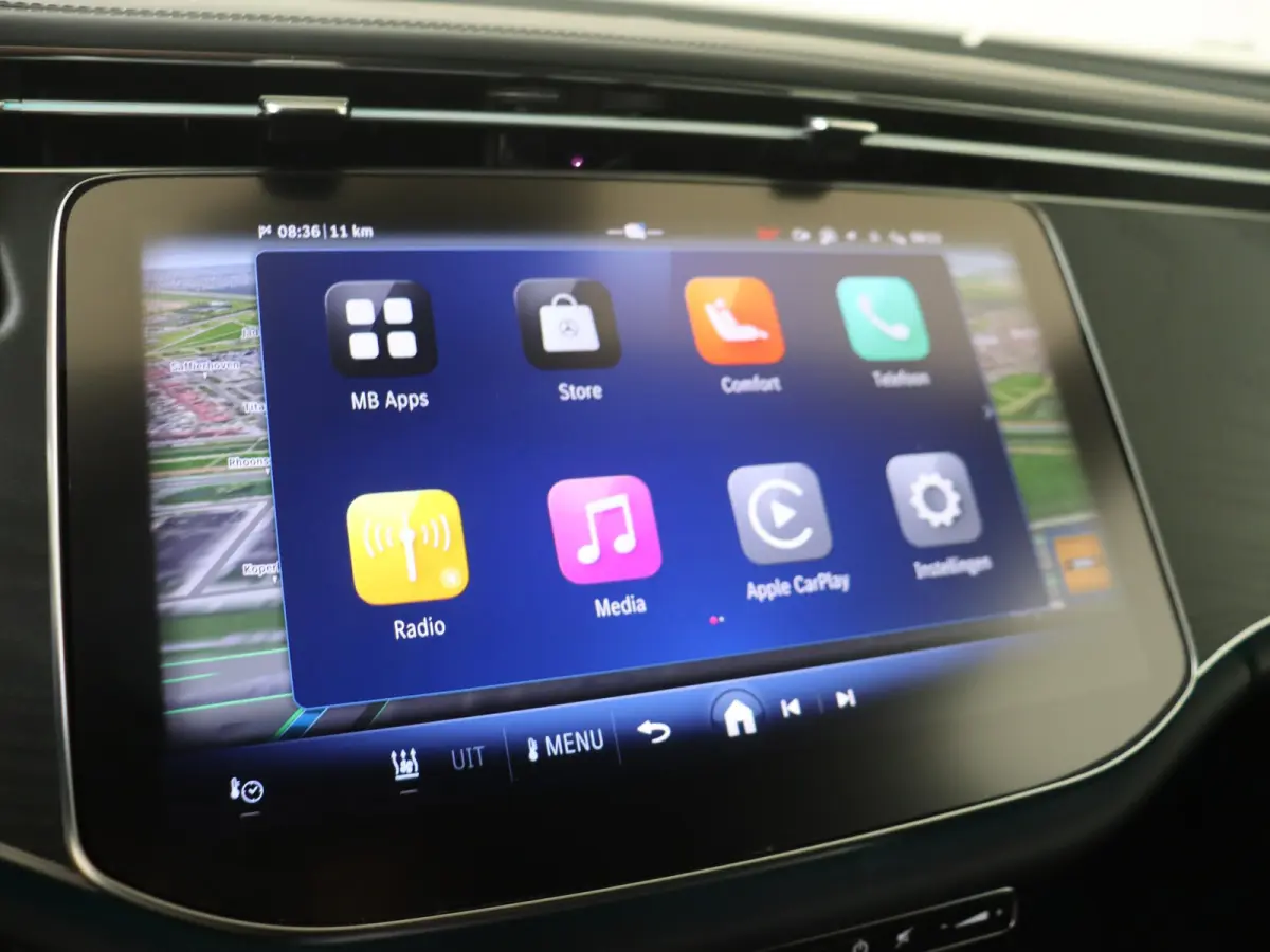 300 e AMG Line Rijassistentiepakket/ memory seats/ keyless Go/ Digital light / 360 Camera /