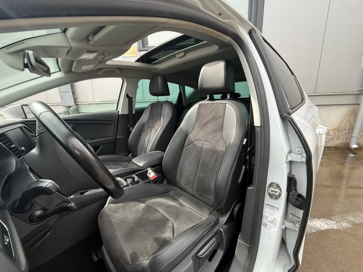 1.0 EcoTSI / NAP / Navi / Panorma / Leder - Alcantara / Carplay / Inruil mog.