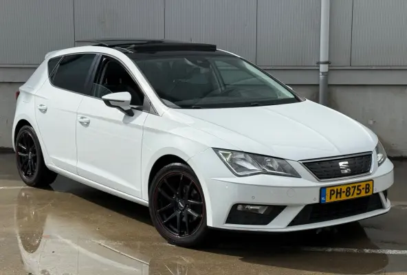 1.0 EcoTSI / NAP / Navi / Panorma / Leder - Alcantara / Carplay / Inruil mog.