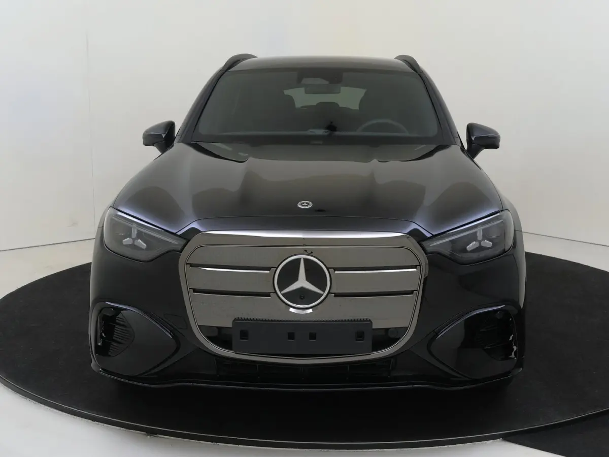 250 Business Solution AMG 85 kWh Nightpakket - Dodehoekassistent - Verlichte Grill - Superscreen - Carplay - Skycontrol