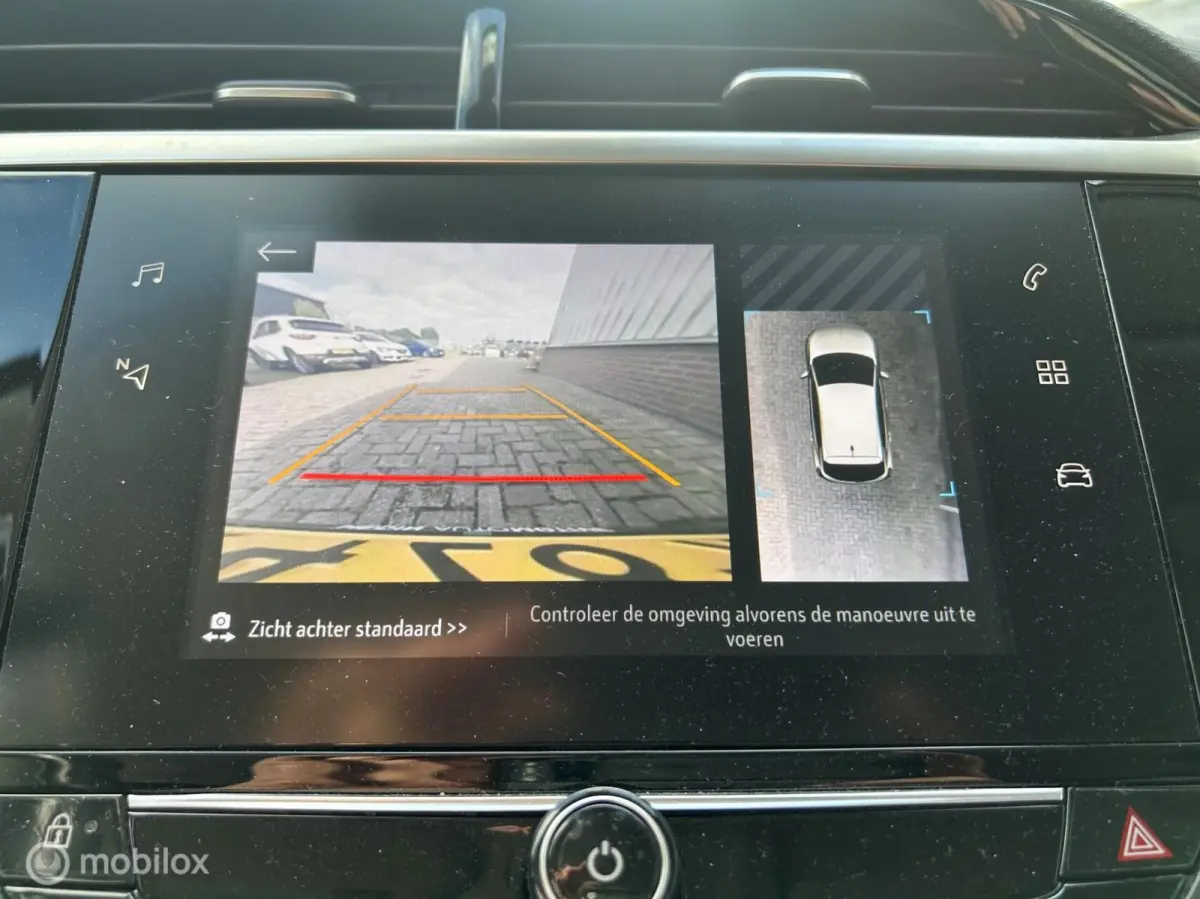1.2 Elegance Navigatie / LM velgen 74kw