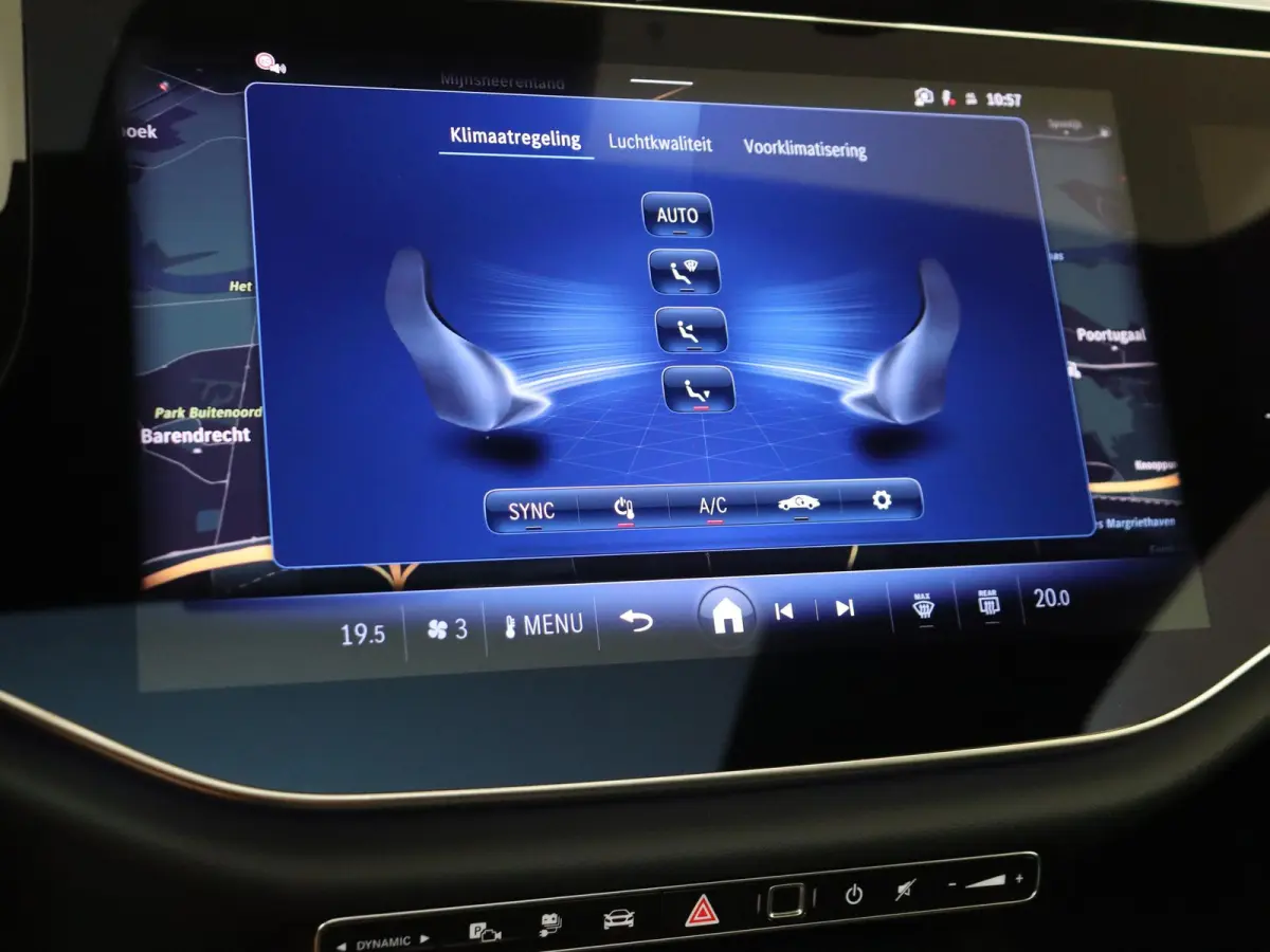 300 e Sport Edition Panoramadak / Superscreen / Memory Seats / 360 Camera / Privacy Glass / Stoelventilatie + Verwarming /