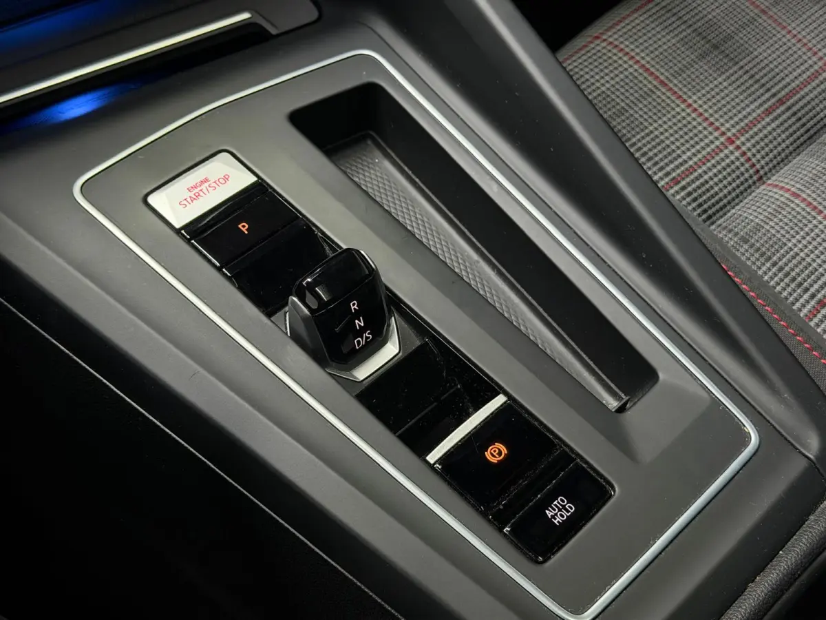 2.0 TSI GTI HUD|Pano|Harman|Keyless|Camera|IQ