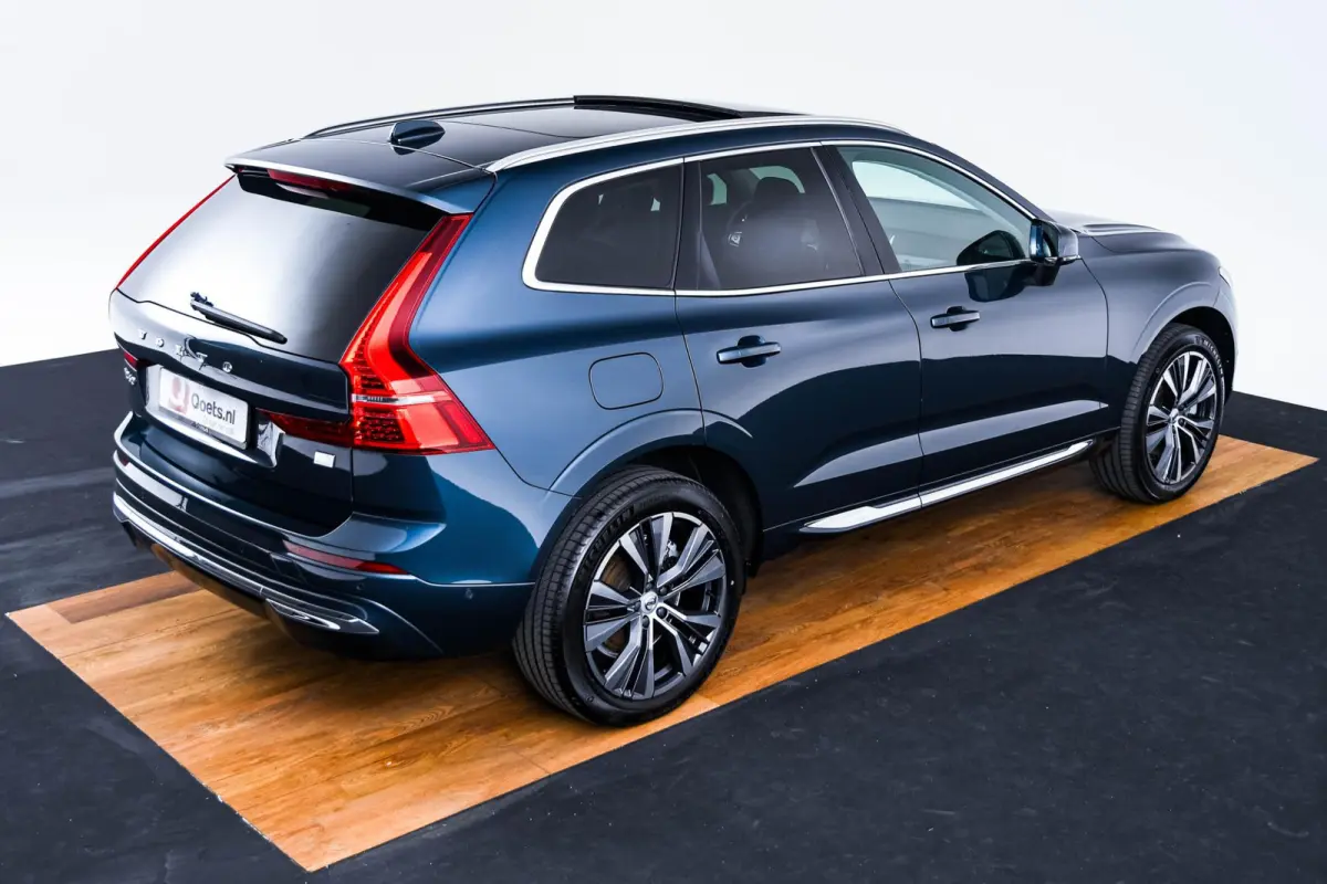 2.0 T6 Plug-in hybrid AWD Inscription Trekhaak - Panoramadak - Adaptieve Cruise Contol - Head up - Harman Kardon - Stoelmassage - Elektrisch verstelbare/verwarmde stoelen -