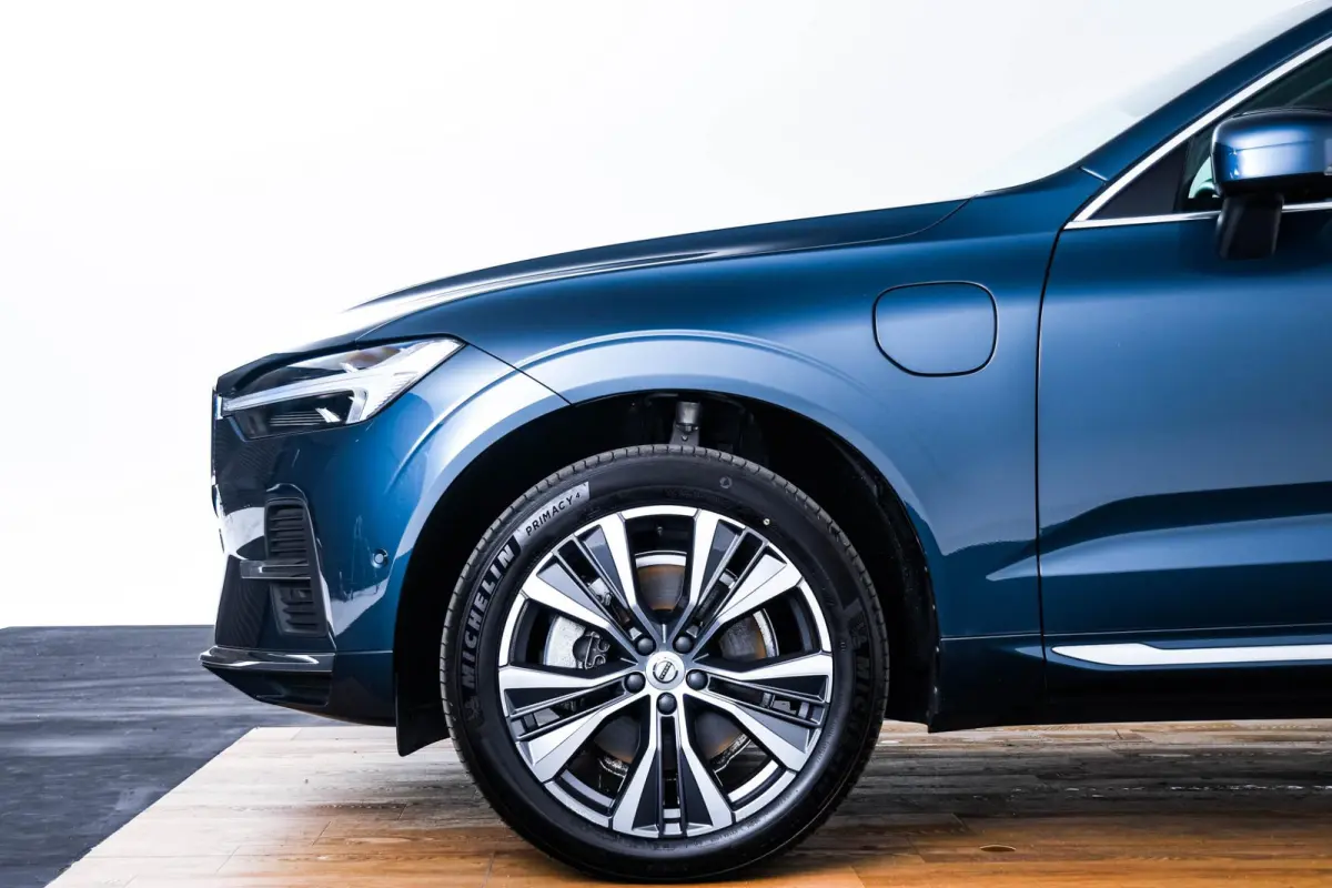 2.0 T6 Plug-in hybrid AWD Inscription Trekhaak - Panoramadak - Adaptieve Cruise Contol - Head up - Harman Kardon - Stoelmassage - Elektrisch verstelbare/verwarmde stoelen -