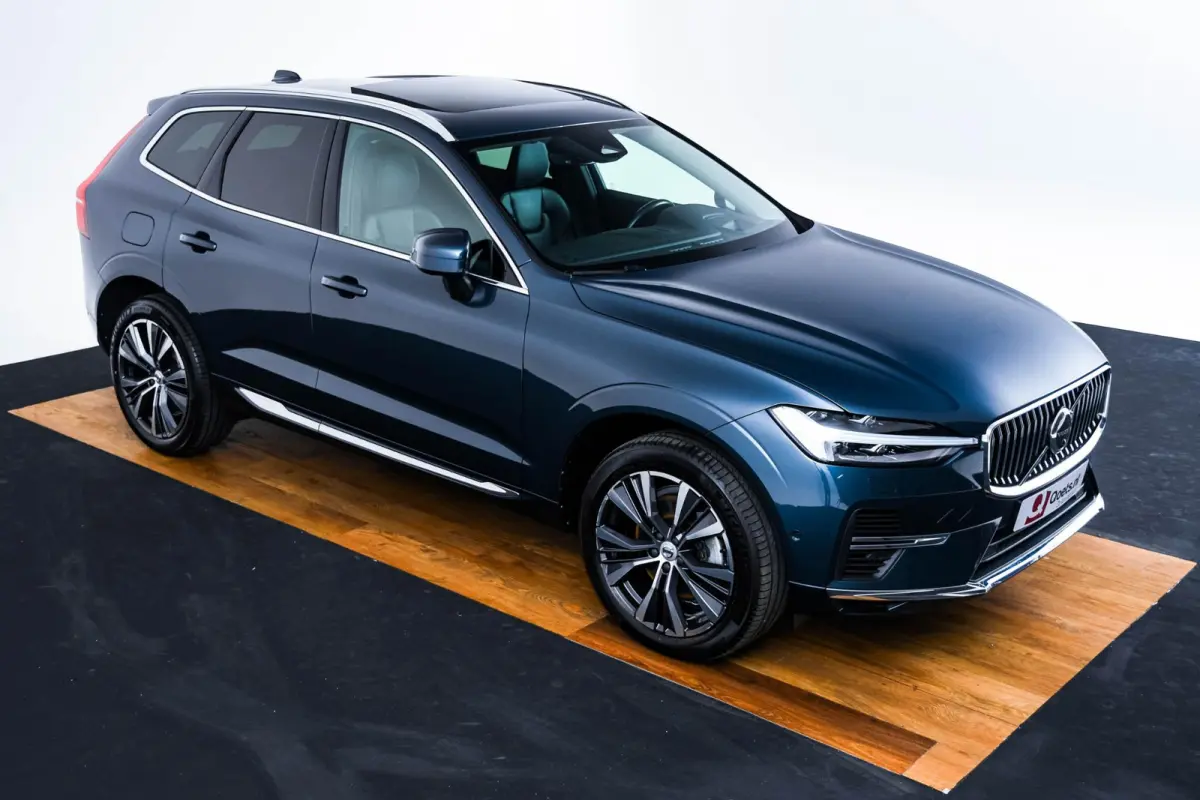 2.0 T6 Plug-in hybrid AWD Inscription Trekhaak - Panoramadak - Adaptieve Cruise Contol - Head up - Harman Kardon - Stoelmassage - Elektrisch verstelbare/verwarmde stoelen -