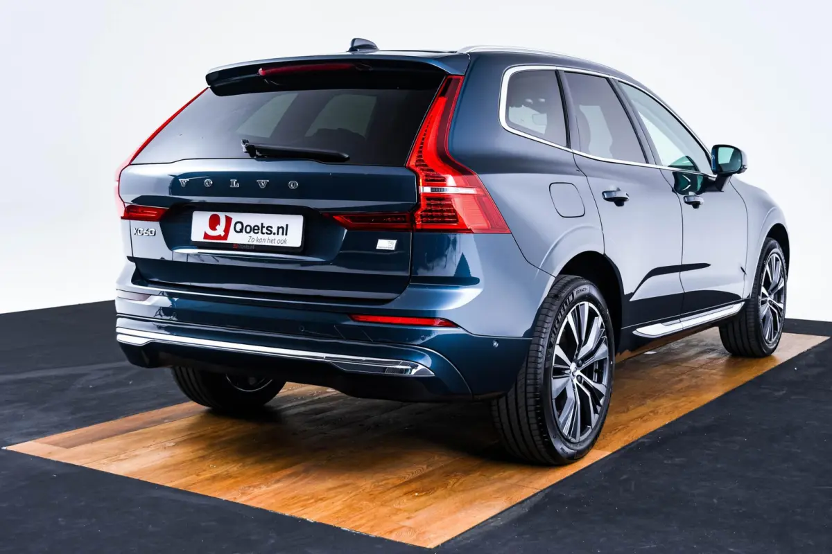 2.0 T6 Plug-in hybrid AWD Inscription Trekhaak - Panoramadak - Adaptieve Cruise Contol - Head up - Harman Kardon - Stoelmassage - Elektrisch verstelbare/verwarmde stoelen -