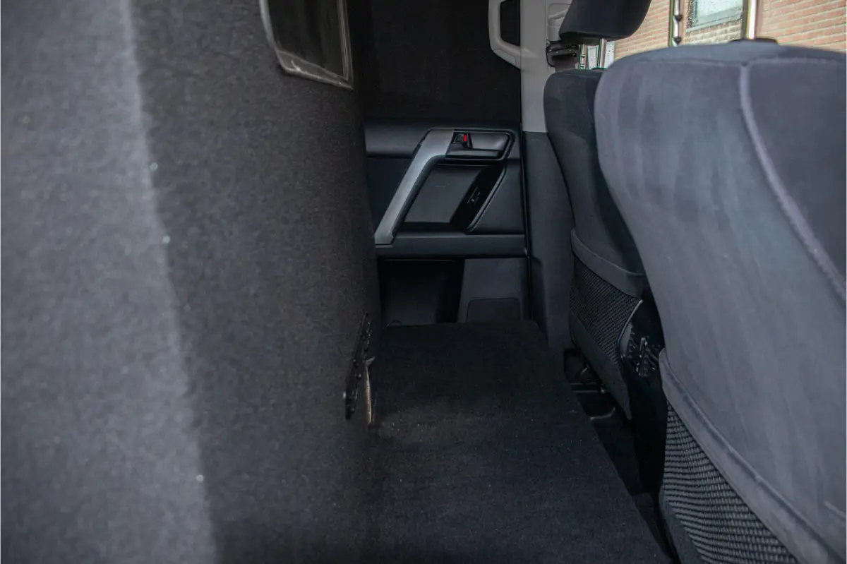 2.8 D-4D-F Blind Van, 107.000km NAP, Camera, DAB+, Keyless, Trekhaak, Navigatie, LED.