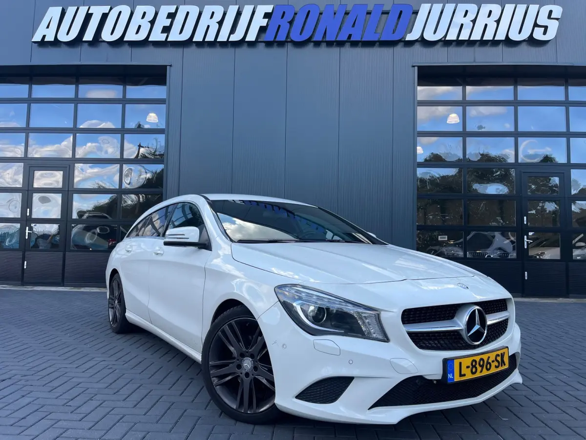 180 Edition Ambition Xenon/Stoelverwarming/Led/Cruise/Camera