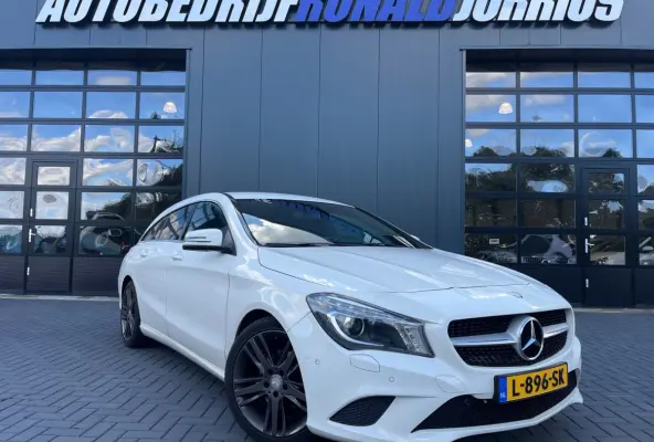180 Edition Ambition Xenon/Stoelverwarming/Led/Cruise/Camera