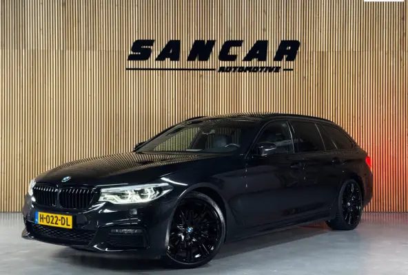 520i M-Sport BLACK PACK|PANO|H&K|HUD|BMW Display-Key|AMBIENT|E-ZETEL MEMORY|20 inch