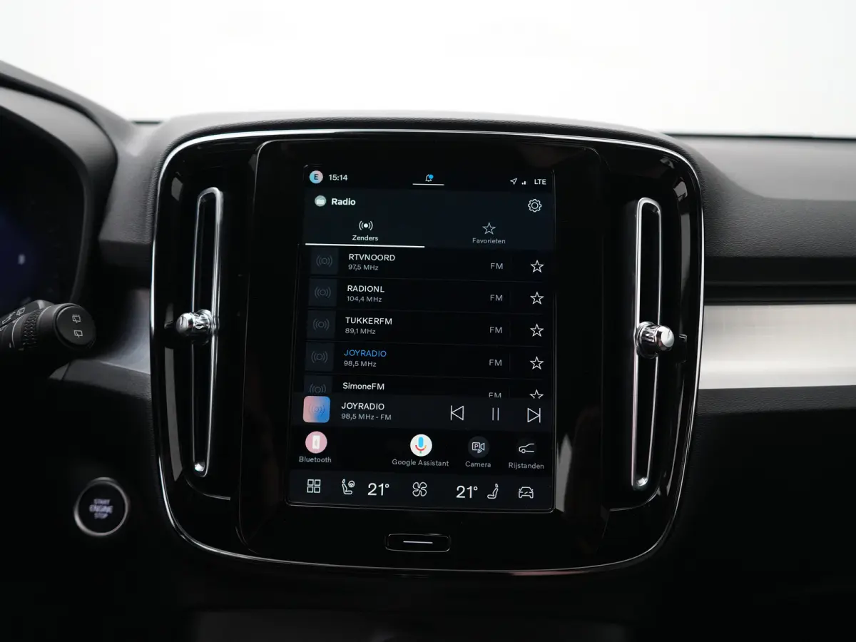 B4 Plus Dark | Harman/Kardon | Adaptive Cruise | BLIS | Trekhaak | Camera | Elek Stoel | Keyless Entry
