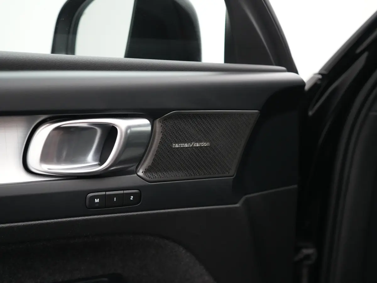 B4 Plus Dark | Harman/Kardon | Adaptive Cruise | BLIS | Trekhaak | Camera | Elek Stoel | Keyless Entry