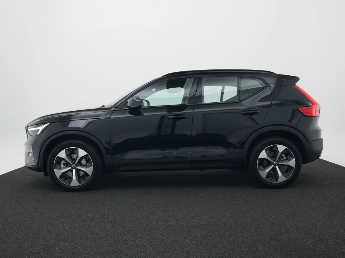 B4 Plus Dark | Harman/Kardon | Adaptive Cruise | BLIS | Trekhaak | Camera | Elek Stoel | Keyless Entry