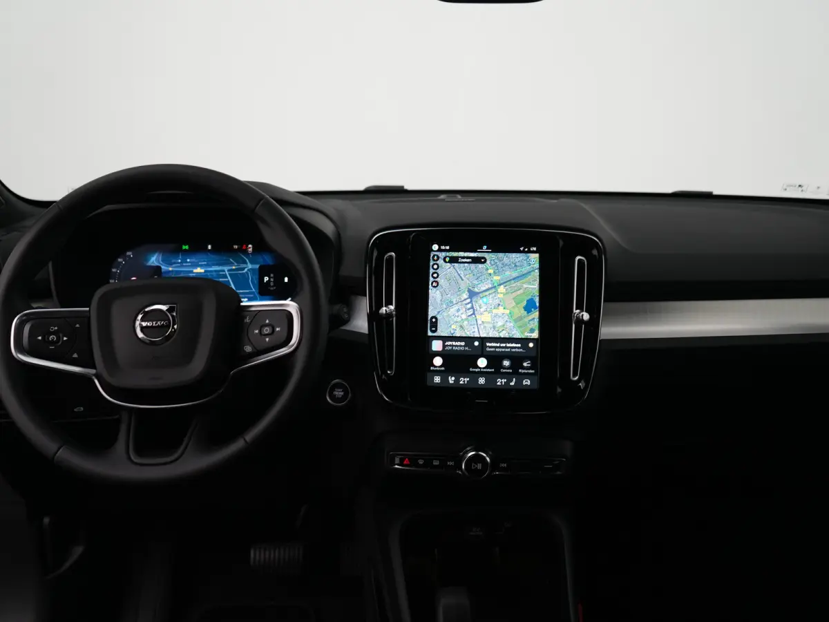 B4 Plus Dark | Harman/Kardon | Adaptive Cruise | BLIS | Trekhaak | Camera | Elek Stoel | Keyless Entry