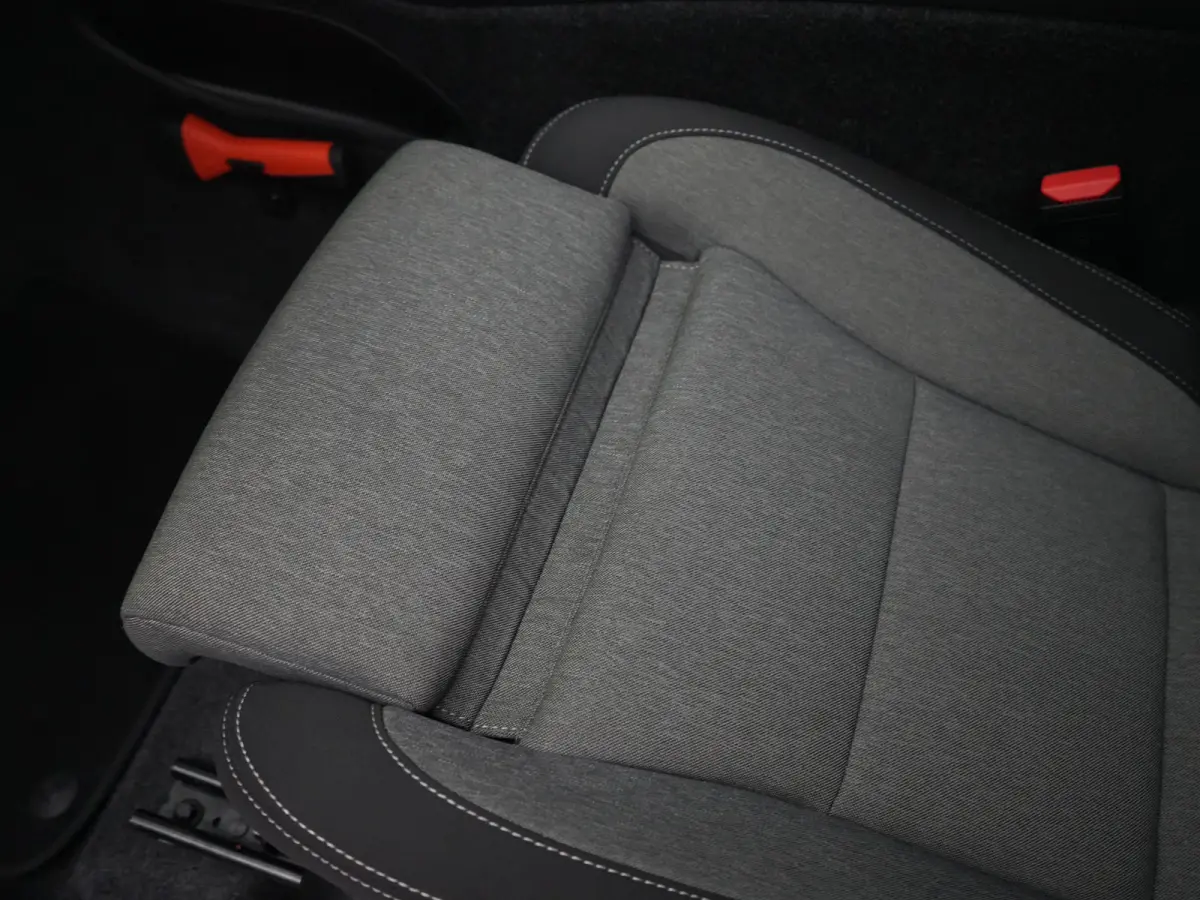 B4 Plus Dark | Harman/Kardon | Adaptive Cruise | BLIS | Trekhaak | Camera | Elek Stoel | Keyless Entry