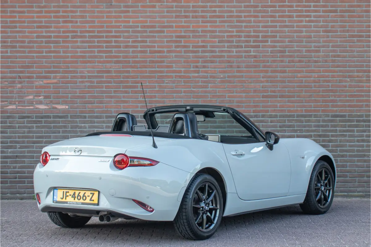 1.5 SkyActiv-G GT-M, 1e eigenaar, 71.000km NAP, Carplay, Leder, Navigatie, Keyless, PDC, Stoelverwarming, DAB+.