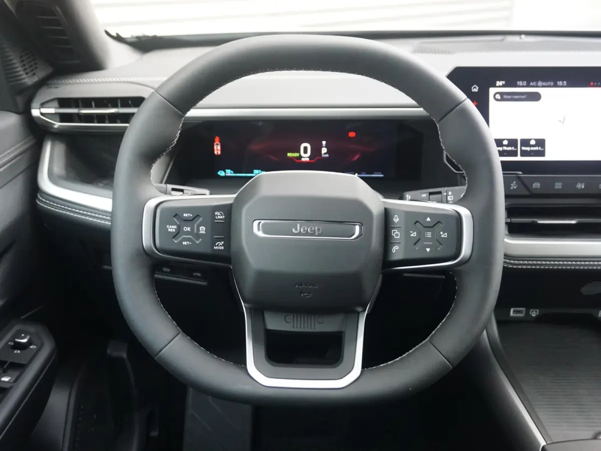 First Edition 74 kWh | Actieprijs* | Adapt. Cruise | Camera | Carplay | 20" | Elektr. A-Klep | Navi | Winter Pack | Schuif/Kanteldak | Premium Pack | Conv. Pack | Warmtepomp