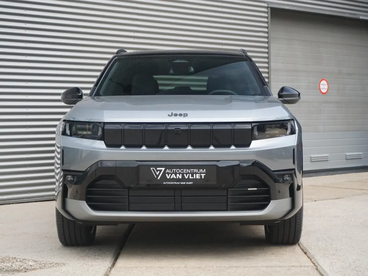 First Edition 74 kWh | Actieprijs* | Adapt. Cruise | Camera | Carplay | 20" | Elektr. A-Klep | Navi | Winter Pack | Schuif/Kanteldak | Premium Pack | Conv. Pack | Warmtepomp