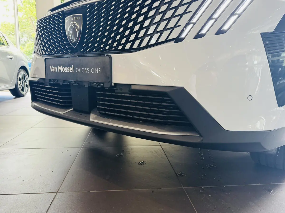 1.2 Hybrid 136 GT | Camera | Navigatie | Climate control | Apple Carplay/Android Auto
