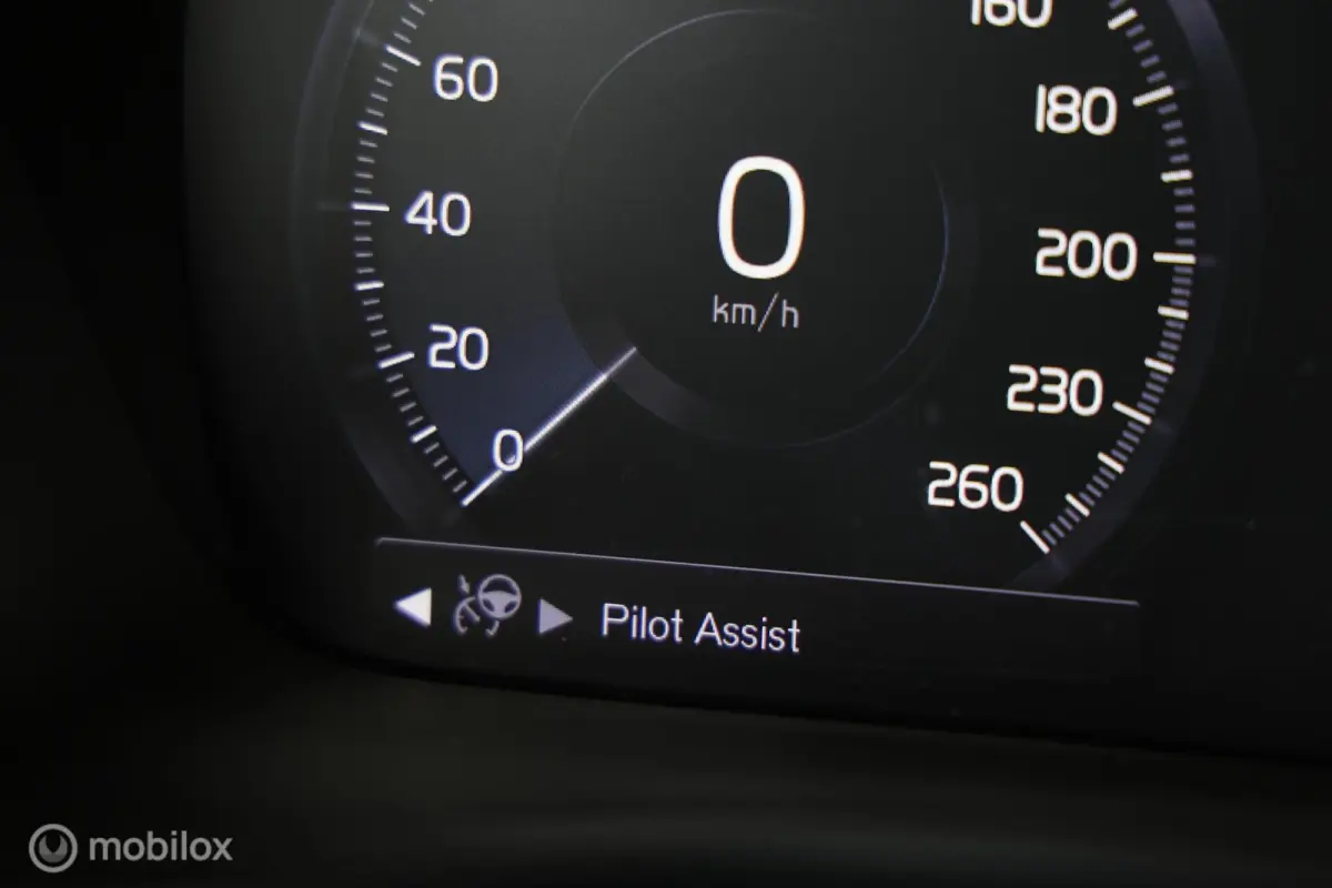 1.5 T5 Plug-in hybrid Ultimate Dark - Pano - Elektrische trekhaak - Stuur/stoelverwarming