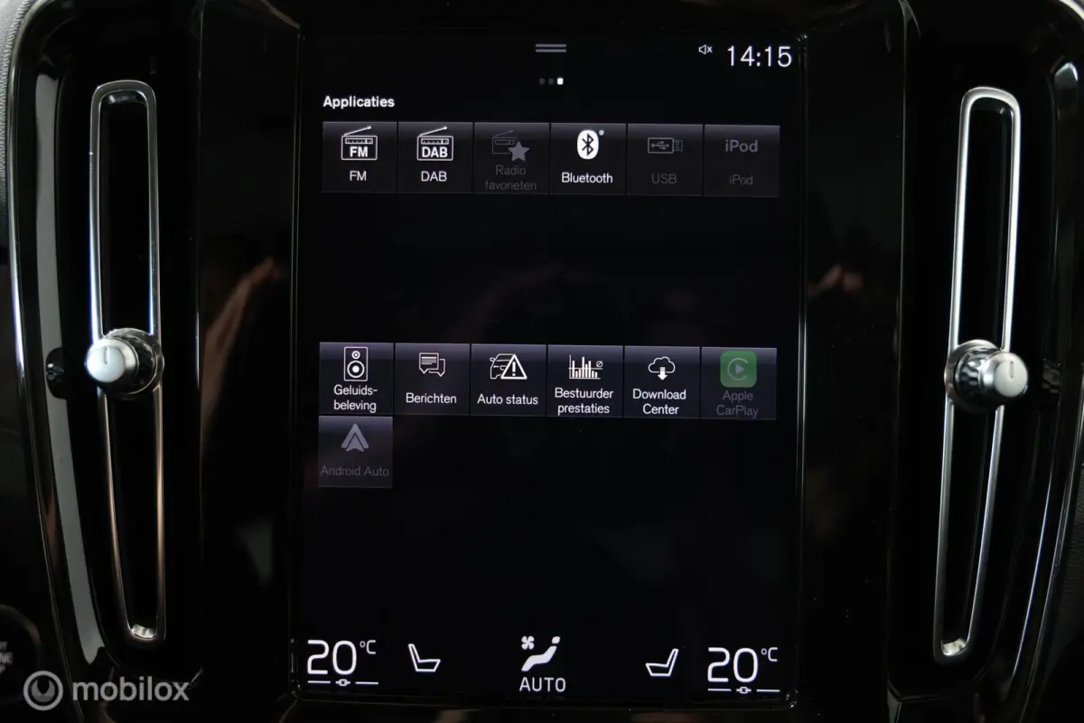 1.5 T5 Plug-in hybrid Ultimate Dark - Pano - Elektrische trekhaak - Stuur/stoelverwarming