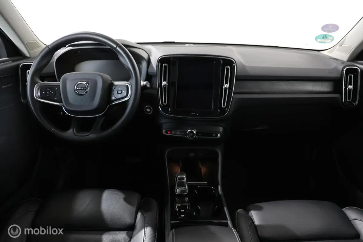 1.5 T5 Plug-in hybrid Ultimate Dark - Pano - Elektrische trekhaak - Stuur/stoelverwarming