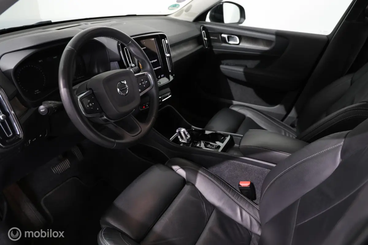 1.5 T5 Plug-in hybrid Ultimate Dark - Pano - Elektrische trekhaak - Stuur/stoelverwarming